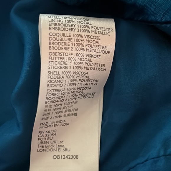 HP❤️❤️NWT Anthropologie Malin Velvet Kimono Jacket - Picture 6 of 9